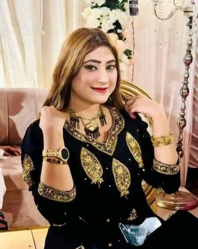 Paki girl nude capture with clear hindi talking