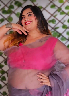 Big Booby Bangladeshi Girl Showing