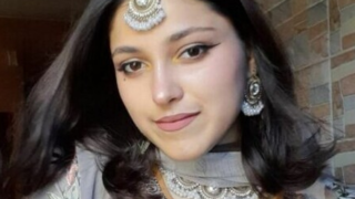 Hot Thik Ass University Girl Hard DoggyStyle Fucking in Hostel, Riding on Dick Loud Moaning 8 HD Video’s Don’t Miss